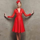 Evening dress from pronovias short red