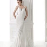 Νυφικό Pronovias από τη συλλογή FASHION με κουρτίνα