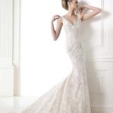 Νυφικό δαντελένιο φόρεμα από την Pronovias mermaid
