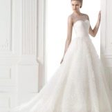 Lush wedding dress from Pronovias