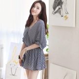 Striped short dress bat