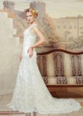 Robe de mariée en dentelle par Anna Delaria