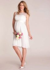 Straight wedding dress for pregnant women