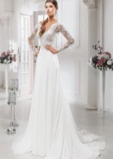 Robe de mariée droite avec traine