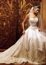 Lush wedding dress with rhinestones
