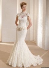 Closed up mermaid wedding dress
