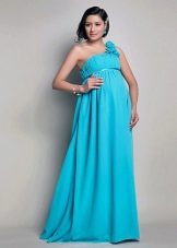 Evening dress in the Greek style for pregnant women