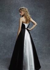 Evening dress black with a white train