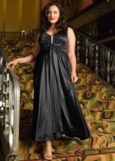 Evening dress in black satin for plump