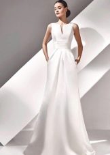 Straight wedding dress of a rigid cut