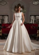 Wedding dress from the collection Crystal Design 2015 with lace