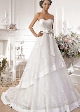 Wedding dress tiered from the Idylly collection from Naviblue Bridal