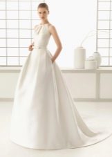 Wedding dress 2016 with halter neckline