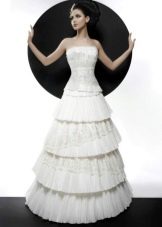 Wedding dress with tiered skirt from the Courage collection
