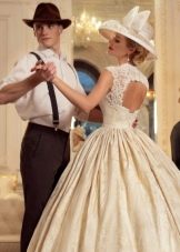 Wedding dress with a cutout on the back from the Jazz Sounds collection of Tatiana Kaplun