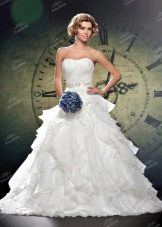 Bridal Collection 2014 wedding dress with ruffles