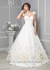 Ivory wedding dress