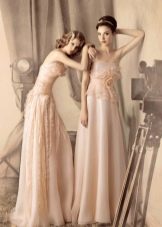 Robe de mariée courte en dentelle de la collection On the way to Hollywood
