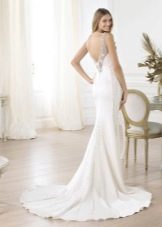 Νυφικό Pronovias με ανοιχτή πλάτη