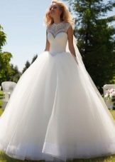 Puffy one-shoulder wedding dress