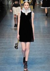 Velvet short dress