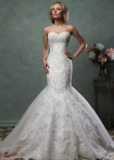 Mermaid wedding dress by Amelia Sposa