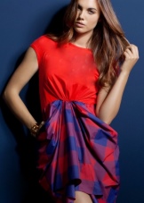 The combination of the color of Marsala and blue in a dress