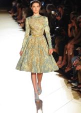 Evening dress in the style of new bow with print