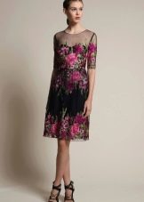 Colored three-quarter sleeve dress