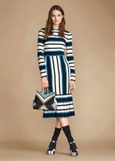 Closed color midi dress