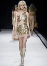 Short dress in Greek style with gold