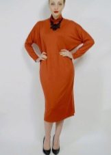 Mid-length terracotta dress