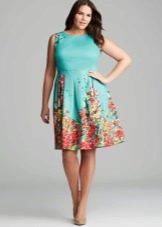 Plump dress with print