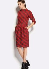 Robe fourreau moyenne à carreaux rouge Office