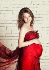 Red maternity dress