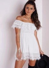 Cotton dress with polyester blend