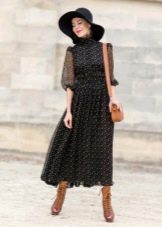 Chapeau, bottes et petit sac à main pour la robe Tatyanka
