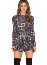 Dark tunic dress with sleeves