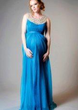 Long dress for pregnant women