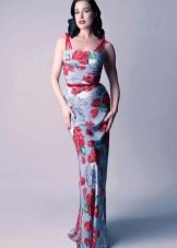 Dita Von Teese with an hourglass figure