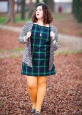 Green plaid dress for obese women in combination with yellow tights