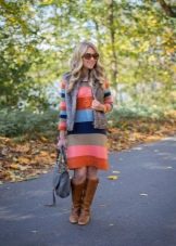 Knitted dress with wide color stripes