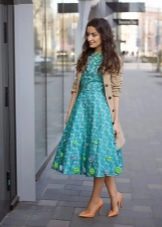 Trench for a dress in the style of new bow