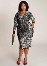 Dress with a pattern for chubby
