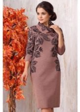 Straight woolen dress for plump