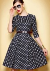 Accessories for a dress in the style of the 60s