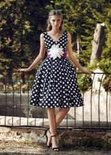 Retro dress with polka dots puffy