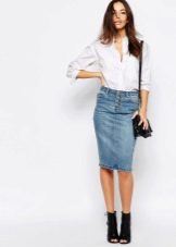 denim pencil skirt office option