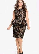Peplum dress for plump teenage girl