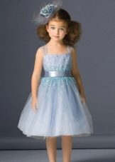 Headband for a prom dress in kindergarten
